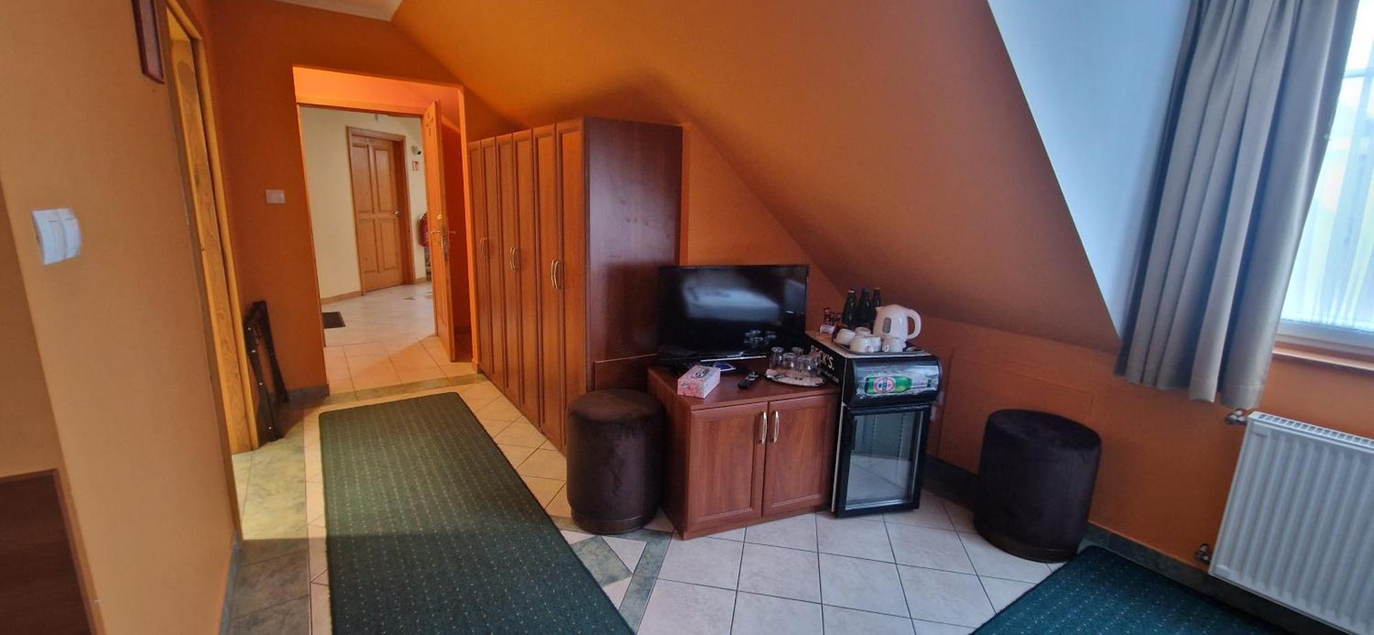 Hotel Patonai Fertőd Exteriör bild